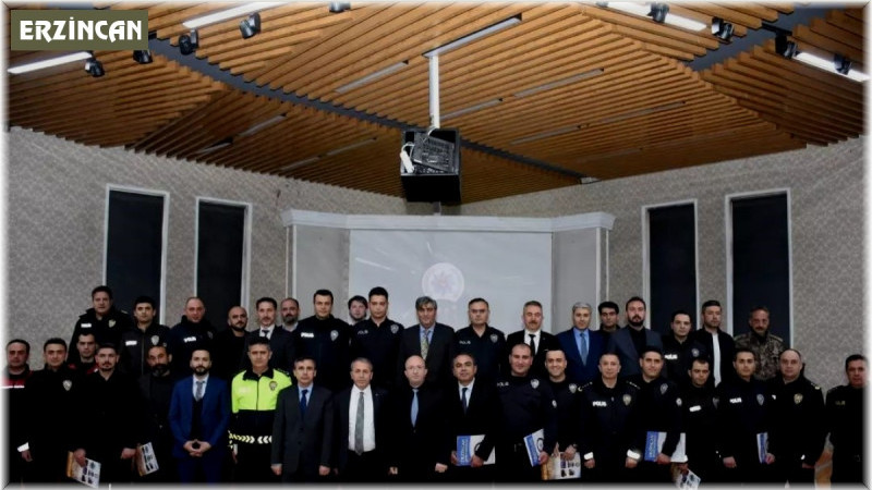 Erzincan'da asayiş polisleri ödüllendirildi