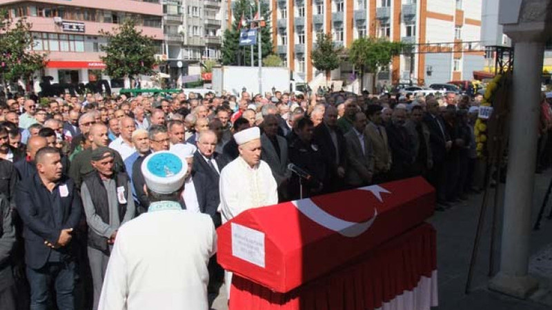 Polis memuru Mustafa Akpınar sonsuzluğa uğurlandı