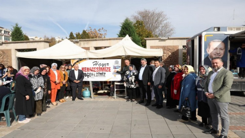 AK Parti Kayserili kadınlardan Hataylı çocuklar için kermes