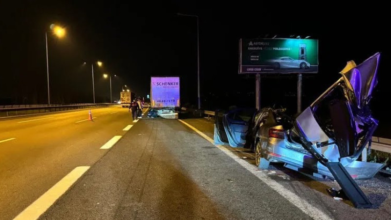 Koruma polisleri kaza yaptı: 1 şehit, 2 ağır yaralı