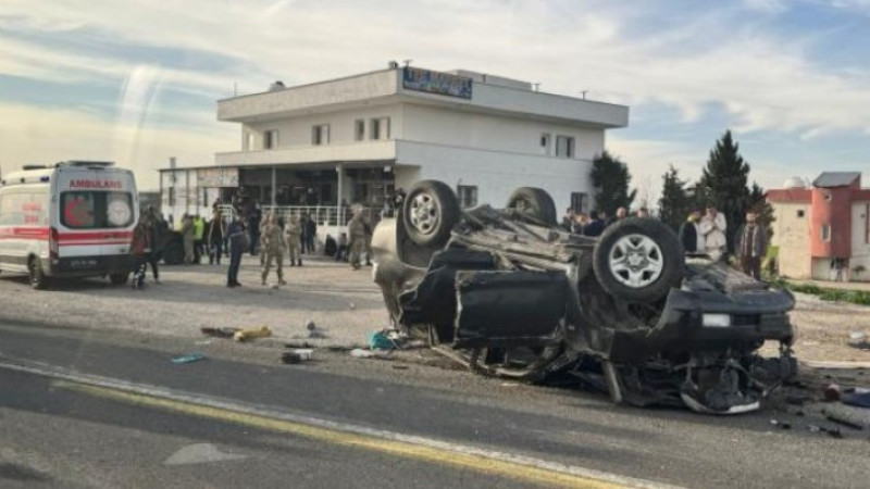 Cumhurbaşkanı Erdoğan’ın koruma ekibi kaza geçirdi: 1 polis şehit oldu