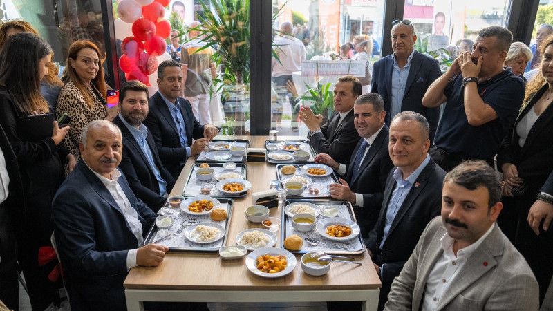 MEZİTLİ BELEDİYESİ KENT LOKANTASI, YOĞUN KATILIMLA AÇILDI!