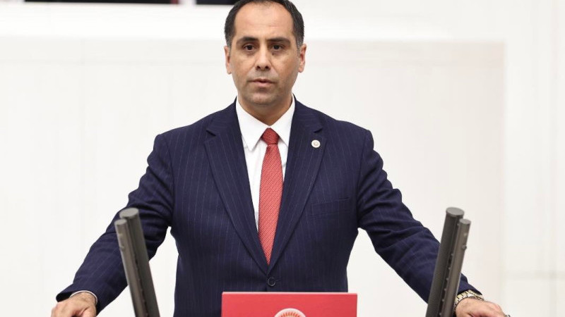 Kıratlı’dan Seçer’e sert tepki!